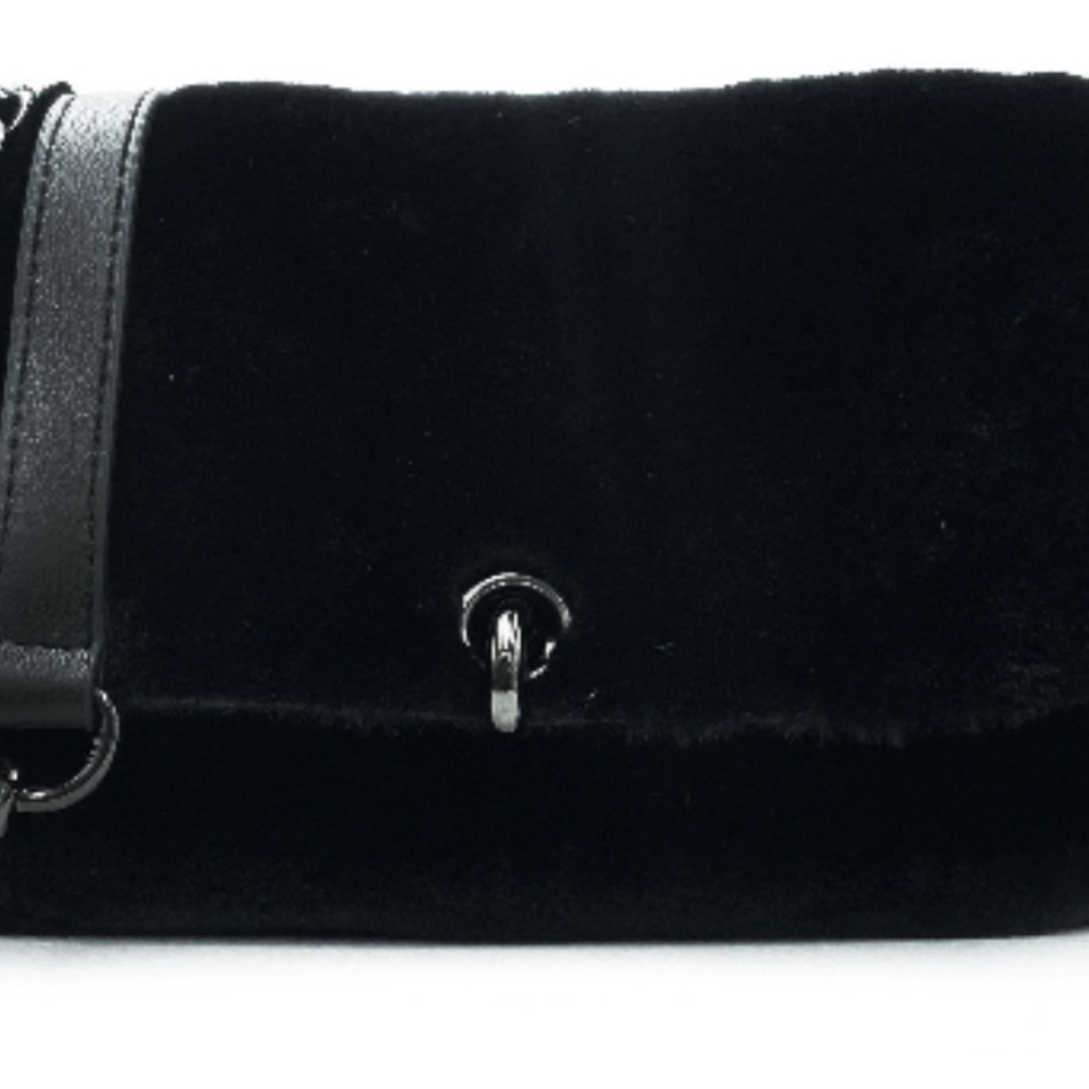 Black Gilda Paris Crossbody Bag with Minimalist Design